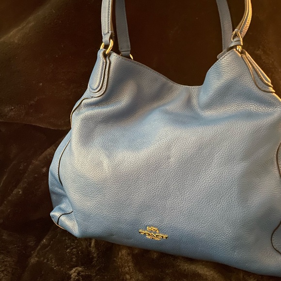 The Coach Edie bag soft slouchy silhouette style with functional design. - Picture 3 of 13